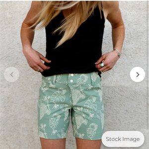 Wild Rye Freda Women's Bike Shorts 7” (size 2) Summer 2022 design